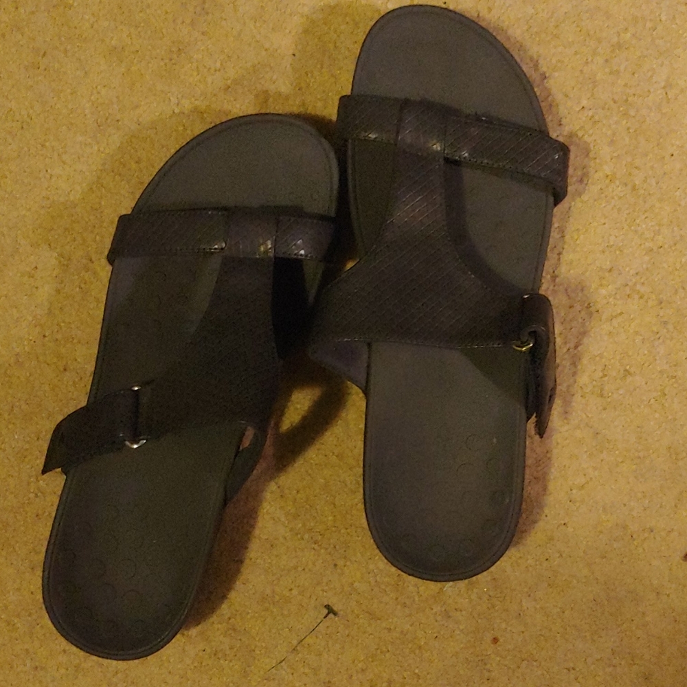 Vionic sandals